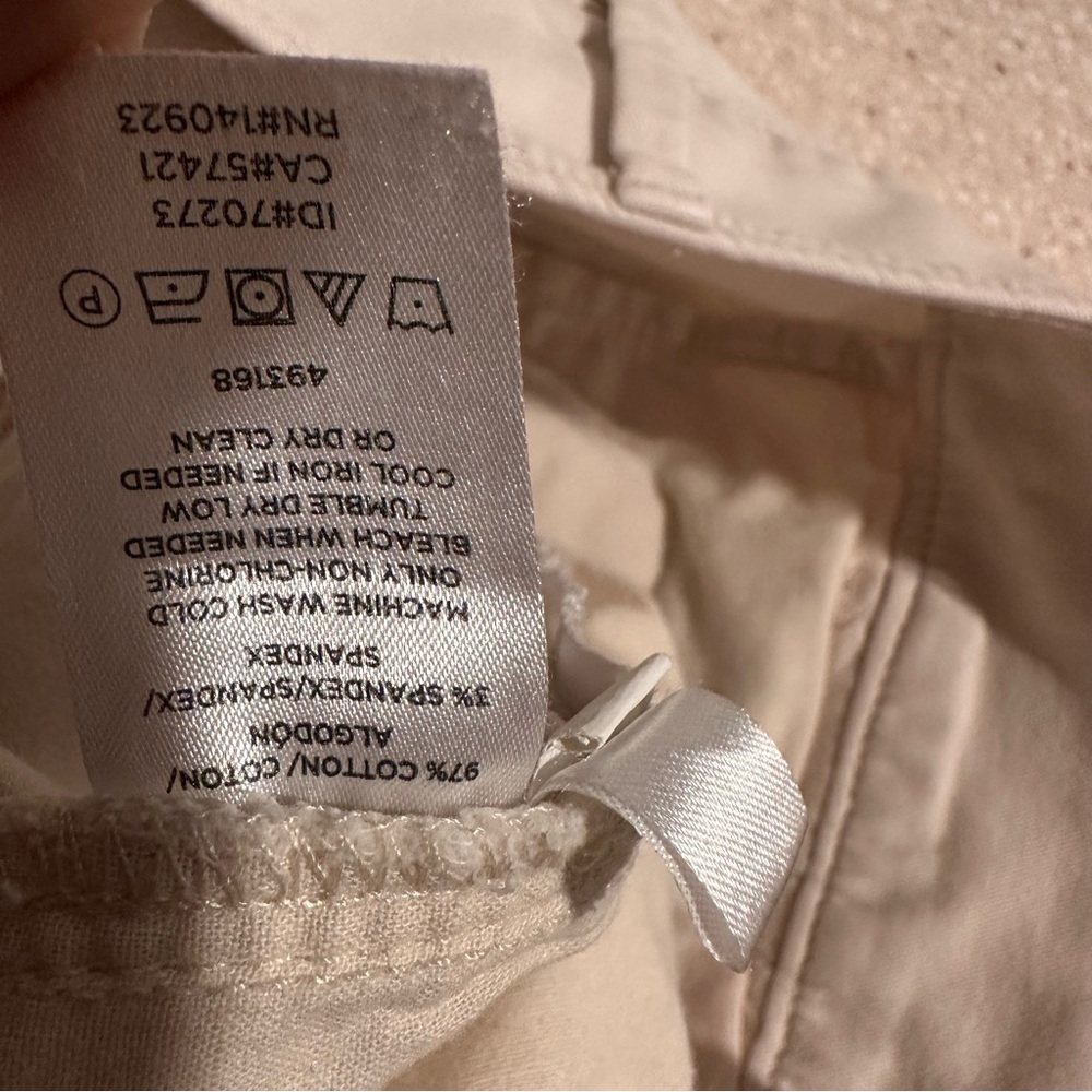 LOFT Soft Bermudas in Cream Cotton Size 6, VGUC - Picture 4 of 16